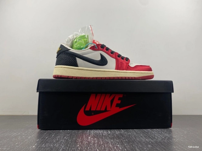 Reps TBK Trophy 1 FN0432-017 x Jordan Room Low OG Home Air 0708